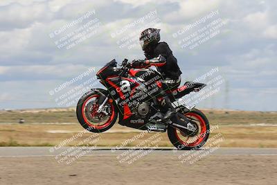 media/Apr-26-2024-TrackDaz (Fri) [[c4b677d280]]/B Group/120pm (Wheelie Bump)/